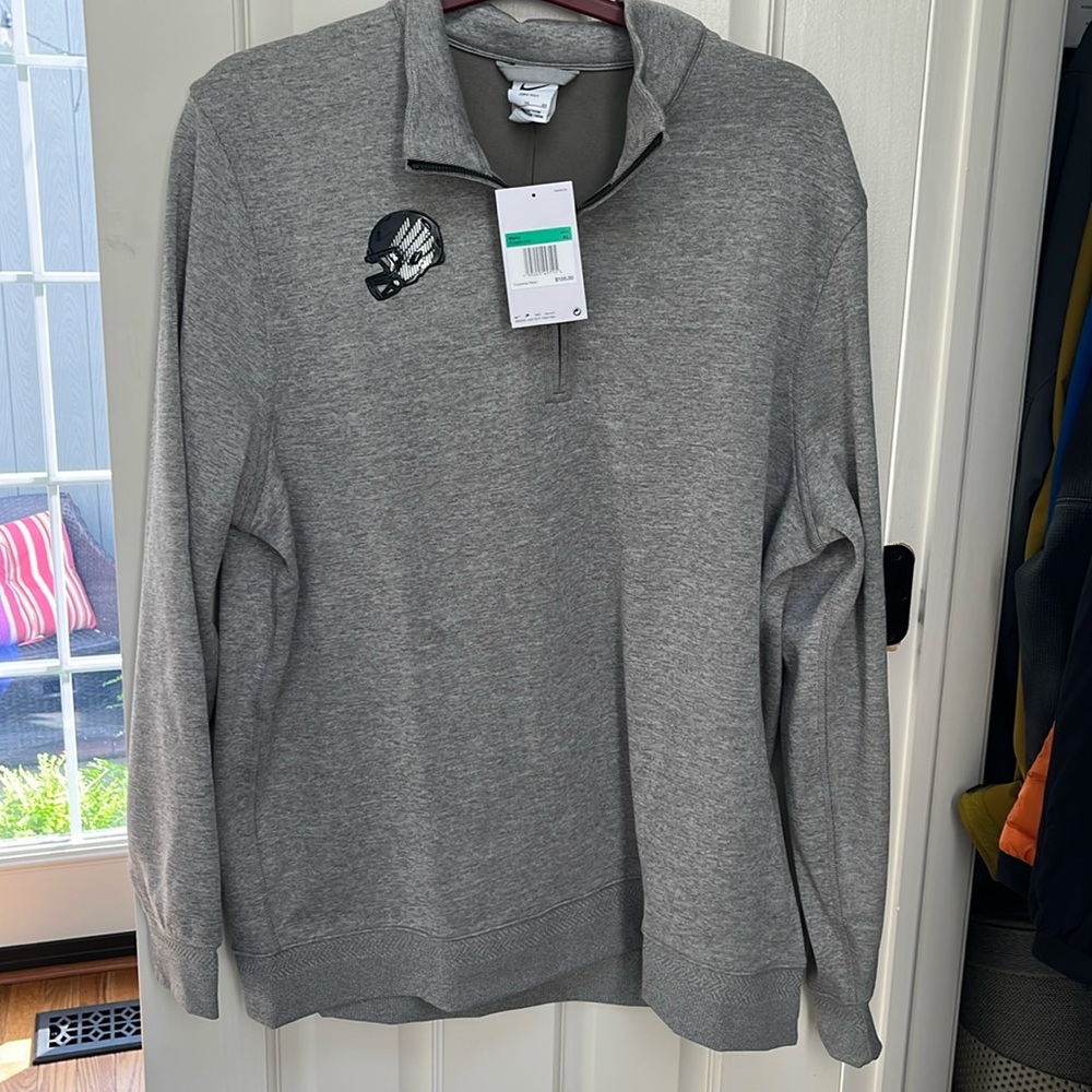 Nike Dri-fit Oregon Duck 1/4 zip. New with tags.